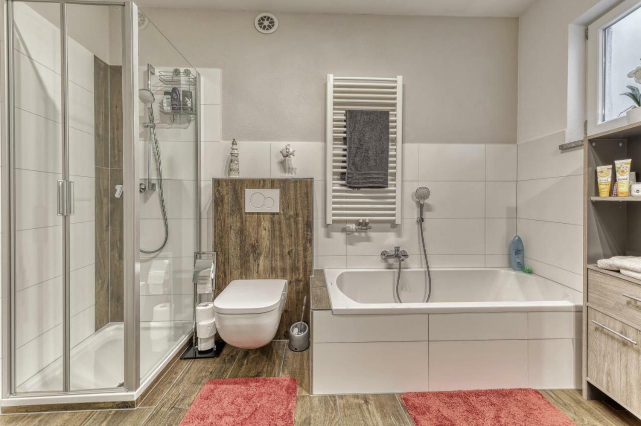 Ferienwohnung Fernblick Neukirchen vorm Wald Exterior foto